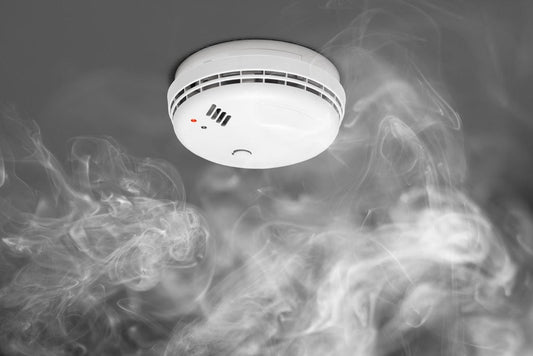Detectores de humo: qué tipos existen y cómo elegir el más adecuado