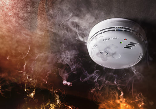 Cómo elegir el detector de humo adecuado para tu edificio en México