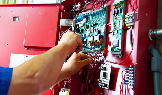 Mantenimiento preventivo de detectores y alarmas contra incendios: checklist para empresas